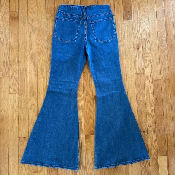 Penny Pull On Flare Jeans Denim Bohemian Boho Bell Bottoms stretch size medium - Picture 2 of 9